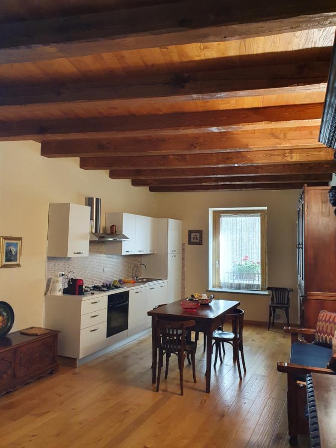 비나디오 Residenza Tre Corone 빌라 외부 사진